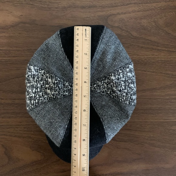 Limited Too hat - Picture 9 of 9